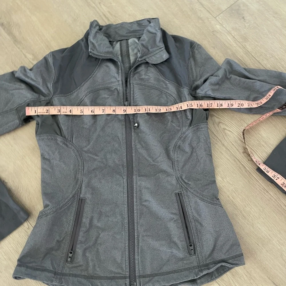 Lululemon Women’s Define Jacket Grey - Picture 3 of 6